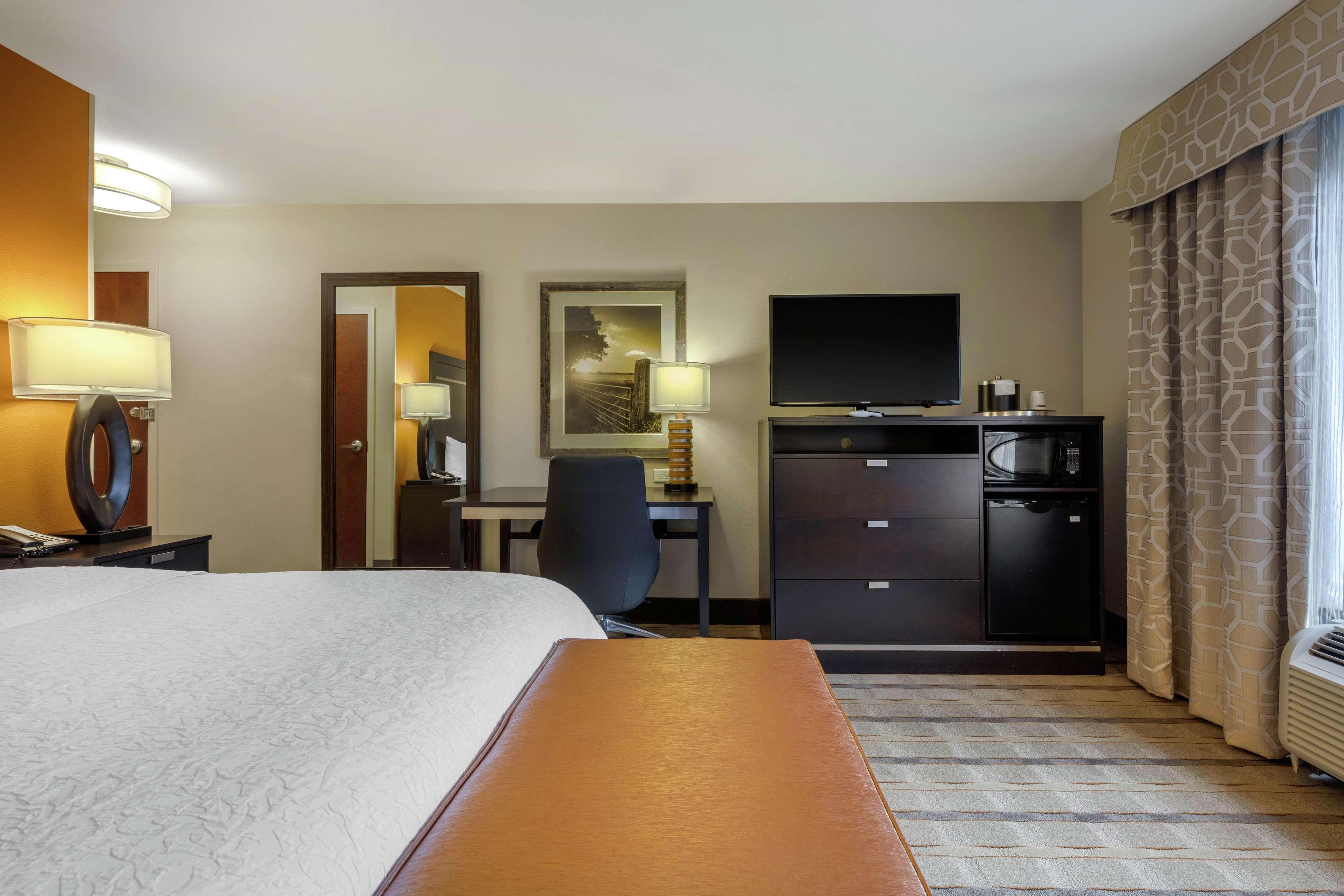 Hampton Inn And Suites Columbus, Ms Eksteriør billede