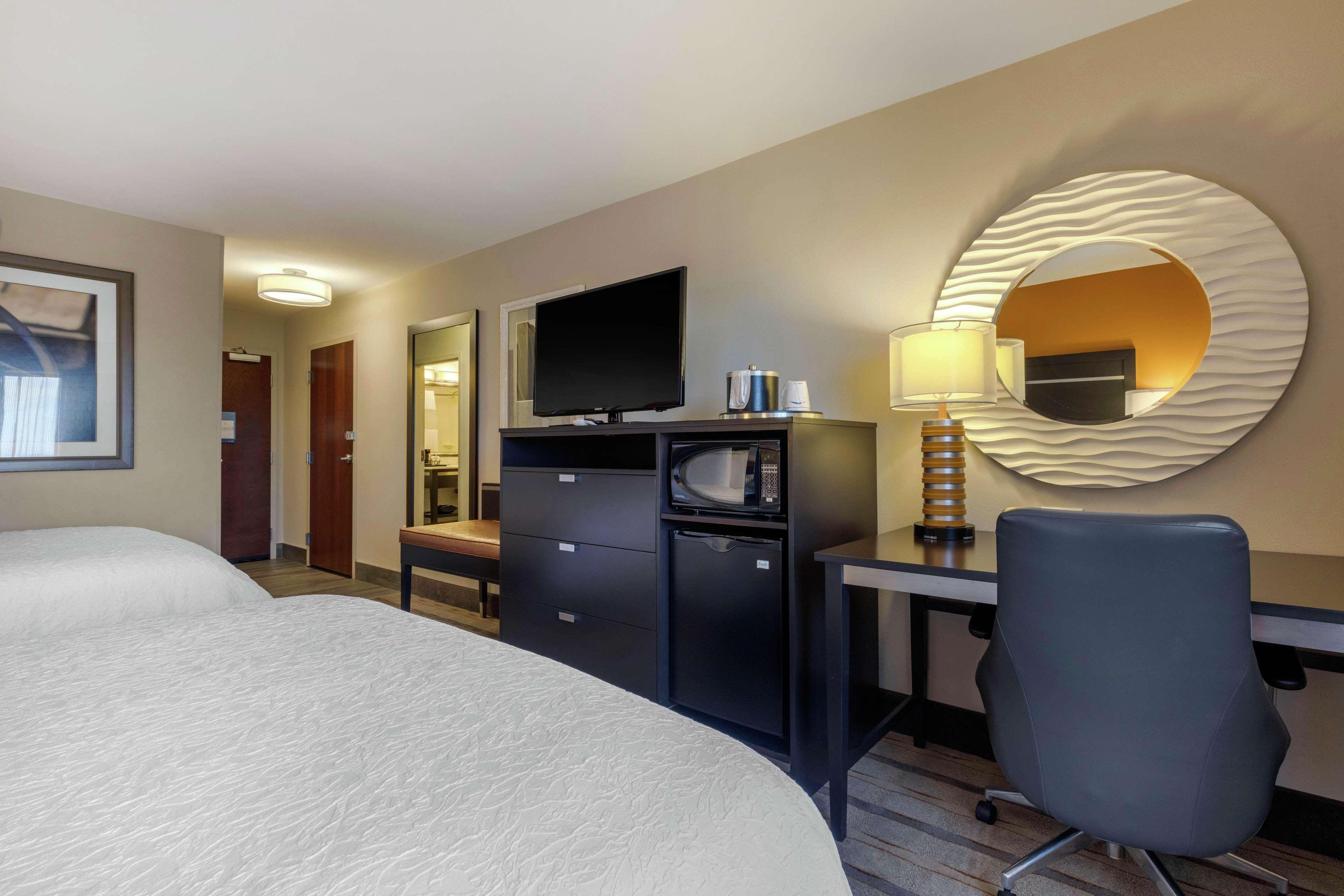 Hampton Inn And Suites Columbus, Ms Eksteriør billede