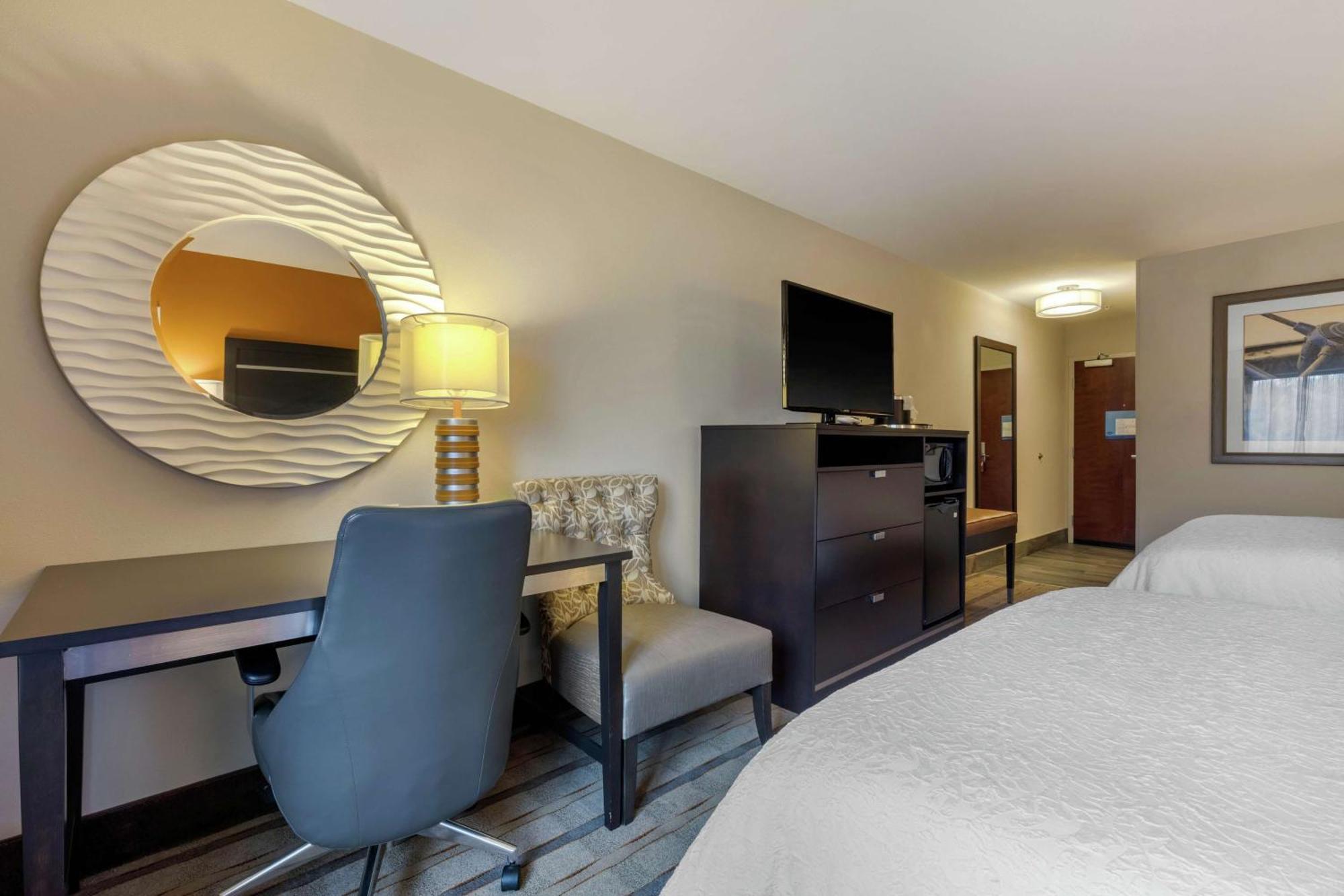 Hampton Inn And Suites Columbus, Ms Eksteriør billede